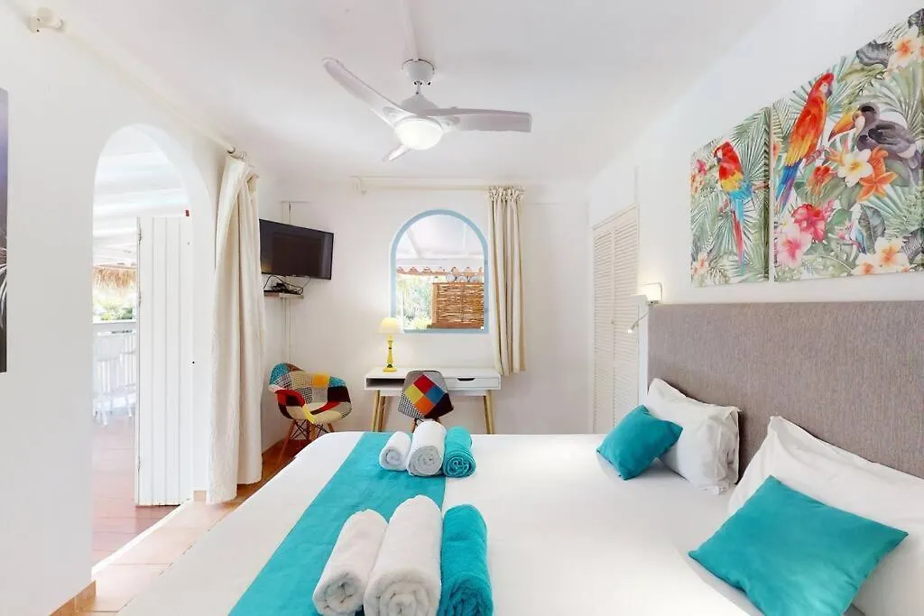 Domaine De L'Anse Simon - Piscine - 7 Chambres Ле-Воклен Вилла